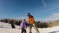 Обучение ребенка катанию на лыжах